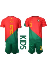 Portugali Pepe #3 Jalkapallovaatteet Lasten Kotipeliasu MM-kisat 2022 Lyhythihainen (+ Lyhyet housut)